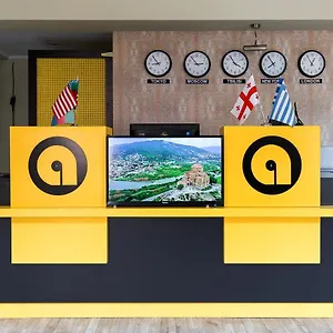 Aura Plaza Отель Тбилиси