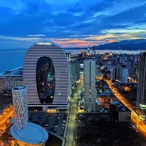 Holiday Apartments Отель Батуми